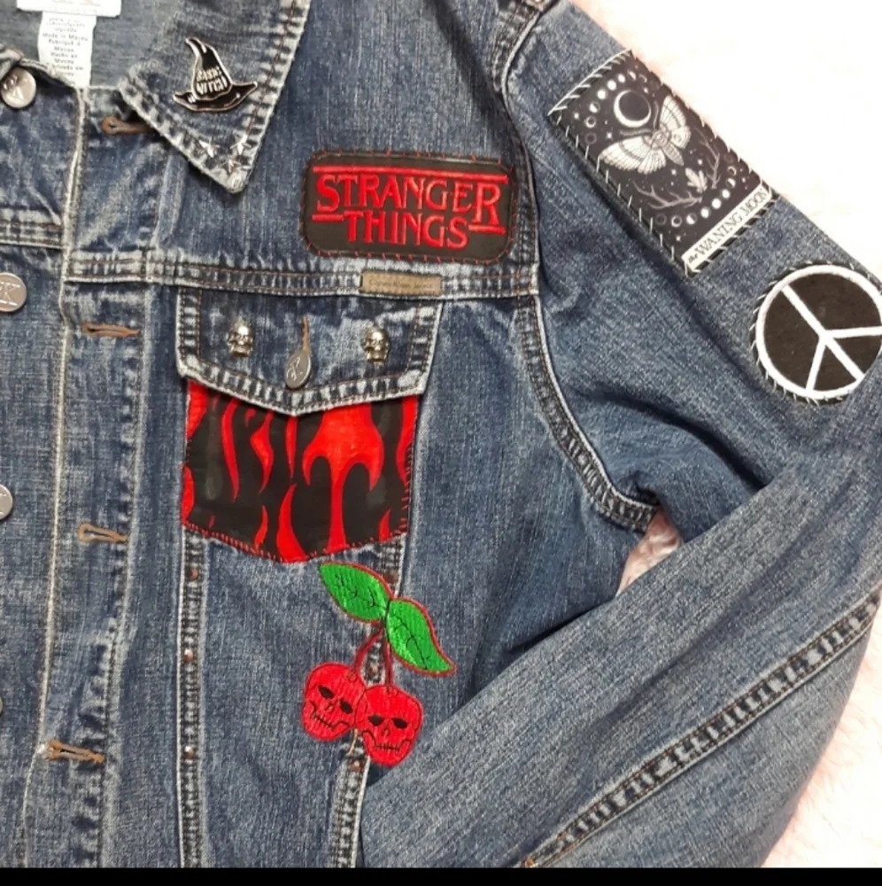 SOLD!!Chilling Adventures of a Hell Witch Calvin Klein y2k patch jean jacket - Picture 9 of 16